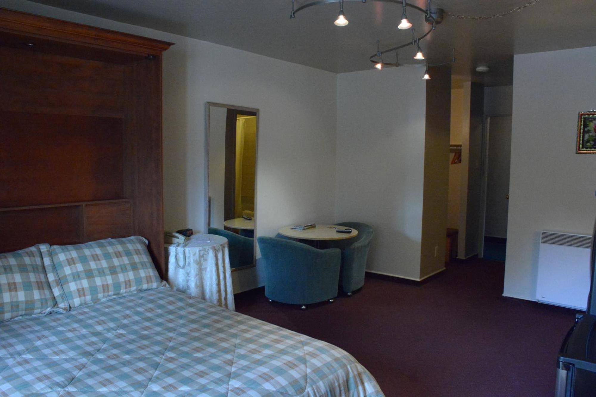 Auberge Godard Nominingue 部屋 写真